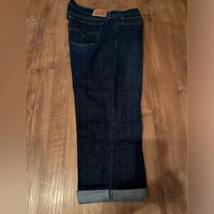Levi’s capri jeans